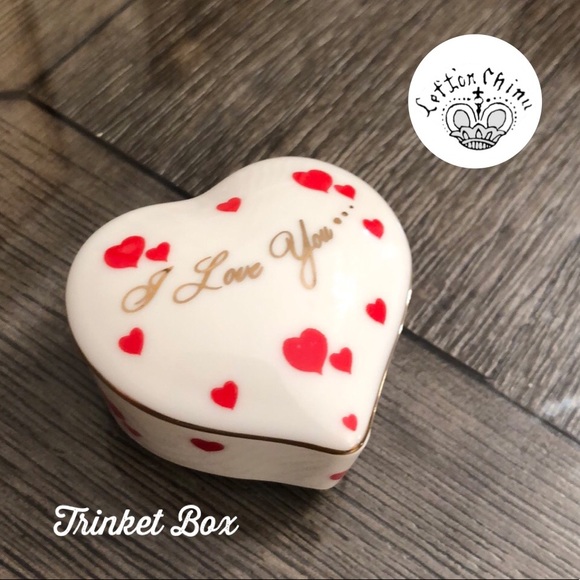 Vintage 1980’s Lefton China Heart Trinket Box “I Love You”